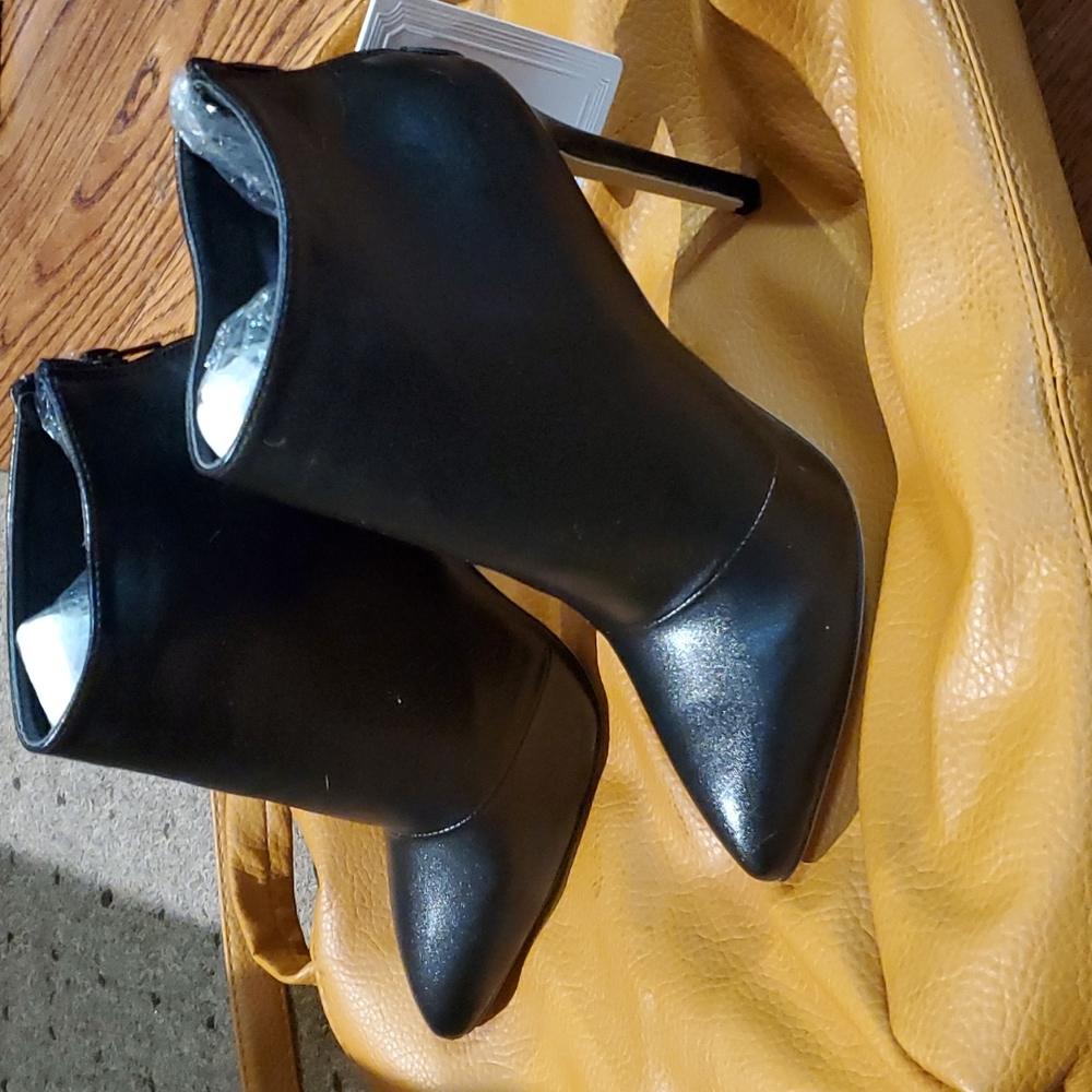MMjuly black booties with back zip